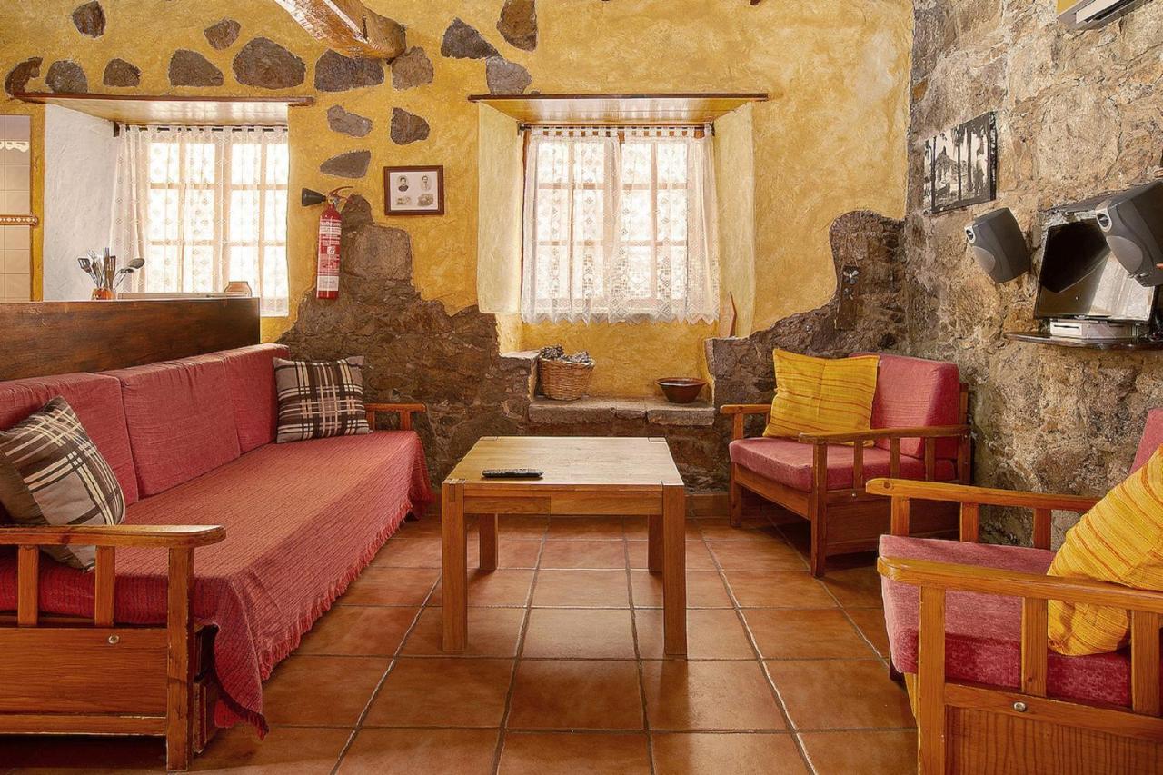 Casa Rural - Laendliches Haus, Pepita La De Las Flores Tejeda  Luaran gambar